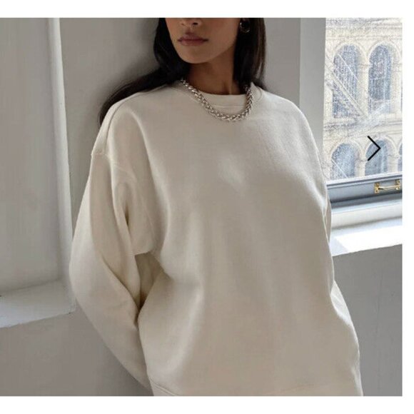 WEWOREWHAT Oversized Crew Neck Sweater IVORY, Size Large/X-Large - Picture 4 of 5